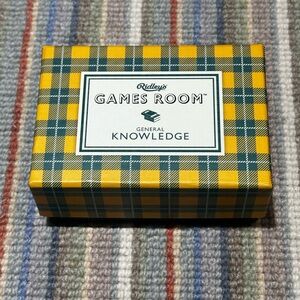 Games Room General Knowledge Trivia Game - Yellow and Blue